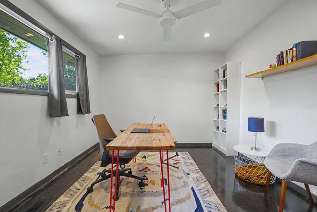 4939 E 26th Place, Tulsa, OK 74114