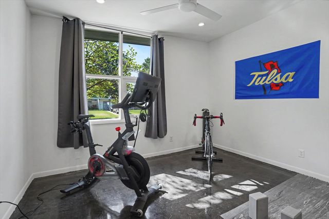 4939 E 26th Place, Tulsa, OK 74114