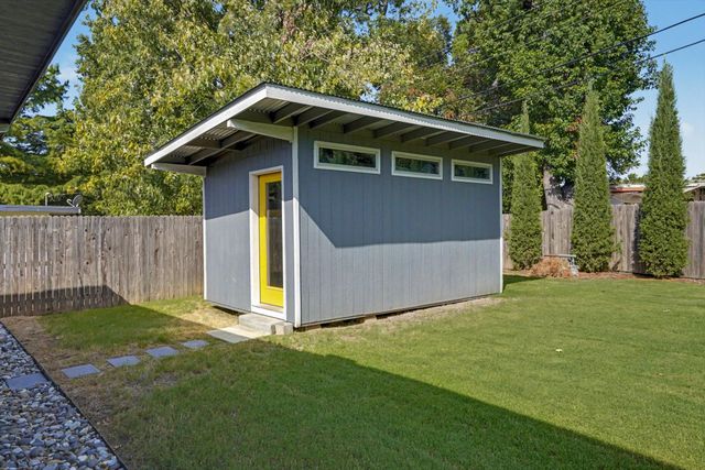 4939 E 26th Place, Tulsa, OK 74114