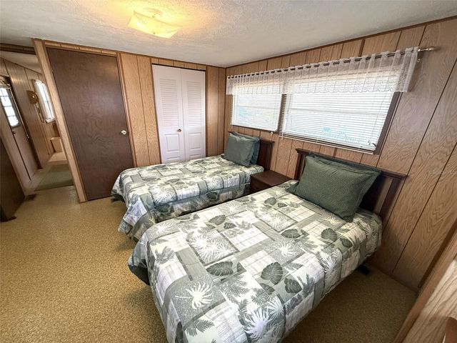 212 WOLVERINE AVENUE, North Port, FL 34287