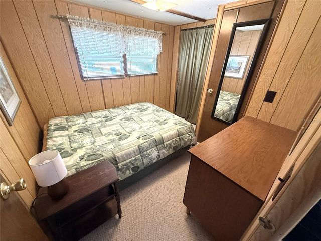 212 WOLVERINE AVENUE, North Port, FL 34287