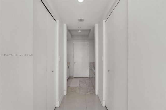 1331 Brickell Bay Dr 1007, Miami, FL 33131