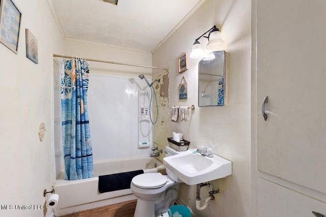 2914 Oak Forest Drive, Jackson, MS 39212