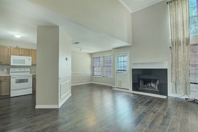 12816 Seaside Drive, Fort Worth, TX 76040