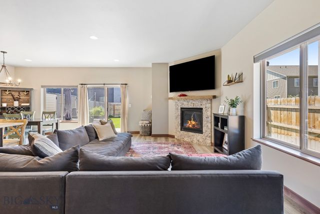 1308 Fozzie C, Belgrade, MT 59714