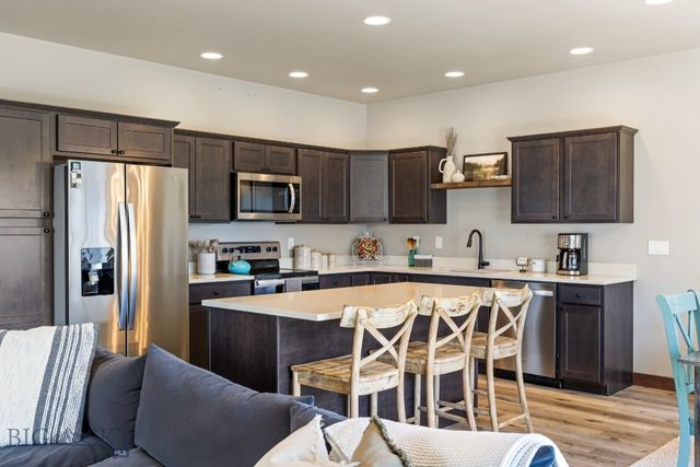 1308 Fozzie C, Belgrade, MT 59714