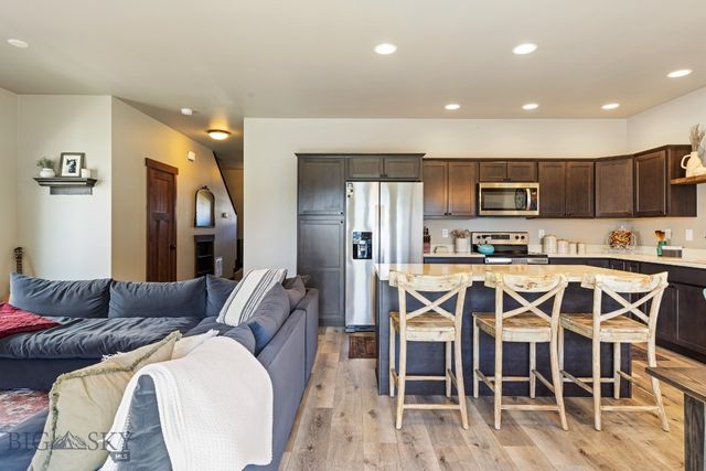 1308 Fozzie C, Belgrade, MT 59714