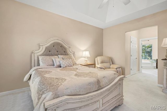 16810 Westglen Farms Drive, Wildwood, MO 63011