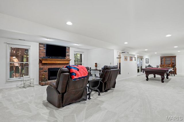 16810 Westglen Farms Drive, Wildwood, MO 63011