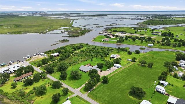 226 Devall Road, Hackberry, LA 70645