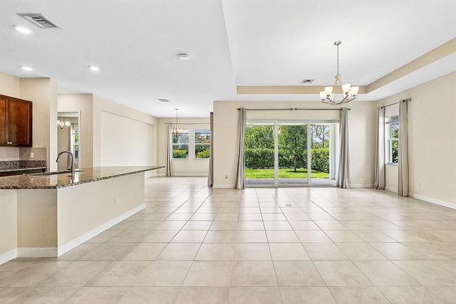 1031 Ember Ridge Run, Loxahatchee, FL 33470