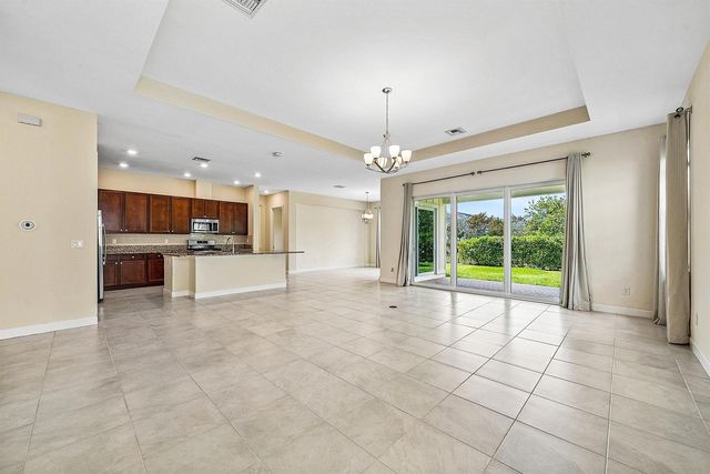 1031 Ember Ridge Run, Loxahatchee, FL 33470