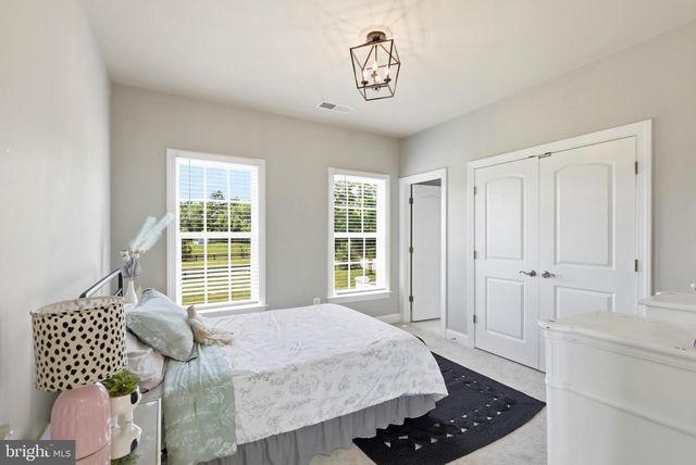 12720 SNOWBIRD CT, Lovettsville, VA 20180