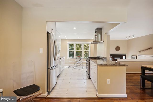 15208 BUNCHBERRY CT, North Potomac, MD 20878