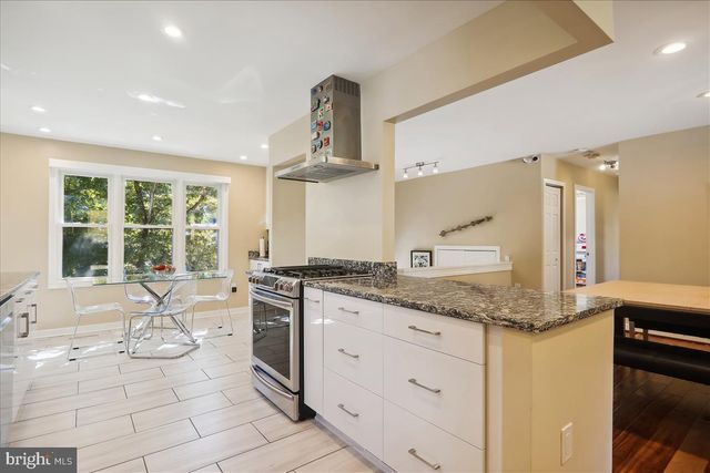 15208 BUNCHBERRY CT, North Potomac, MD 20878