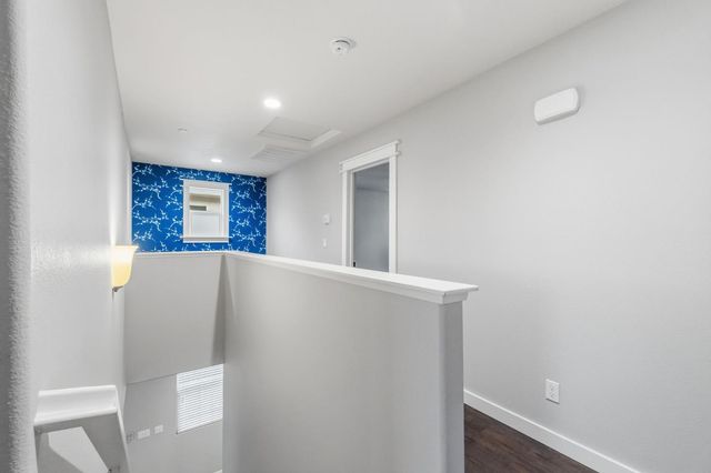 1568 Lambourn Way, Clovis, CA 93619