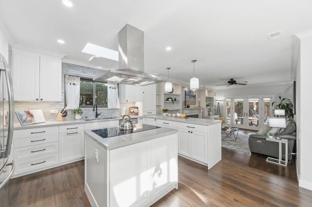 247 Pelican Court, Foster City, CA 94404