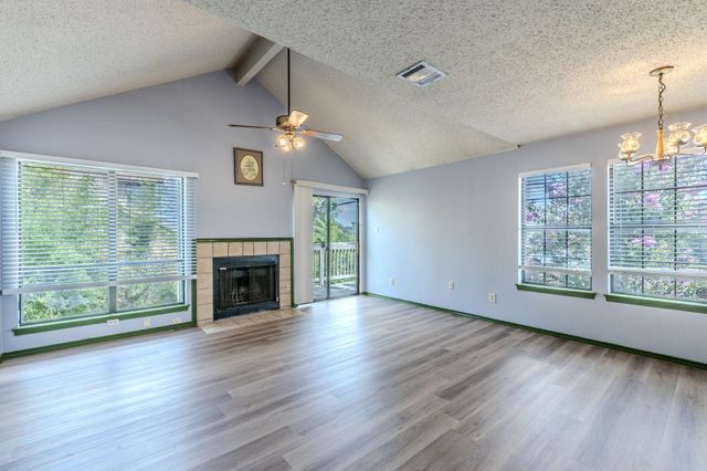 2000 Kenneth Ave B, Austin, TX 78741