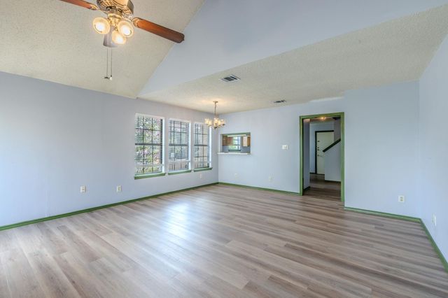 2000 Kenneth Ave B, Austin, TX 78741