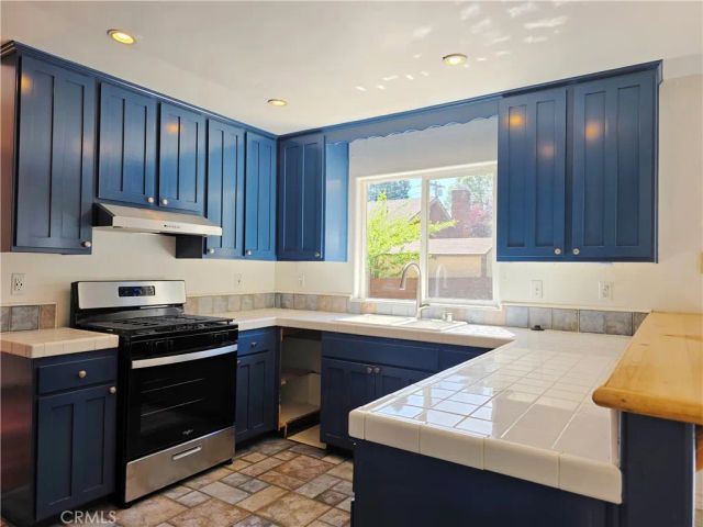 358 Maple Drive, Lake Arrowhead, CA 92352
