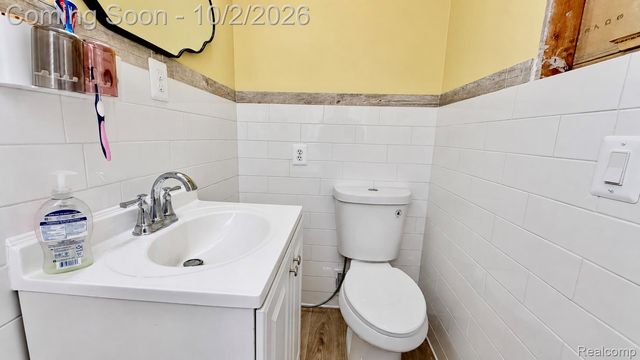 11136 Sunburst Avenue, Warren, MI 48089