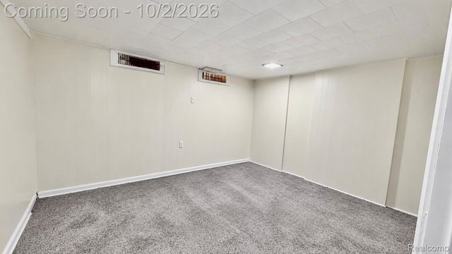 11136 Sunburst Avenue, Warren, MI 48089