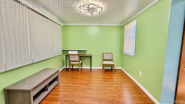 11136 Sunburst Avenue, Warren, MI 48089