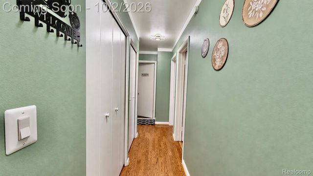 11136 Sunburst Avenue, Warren, MI 48089