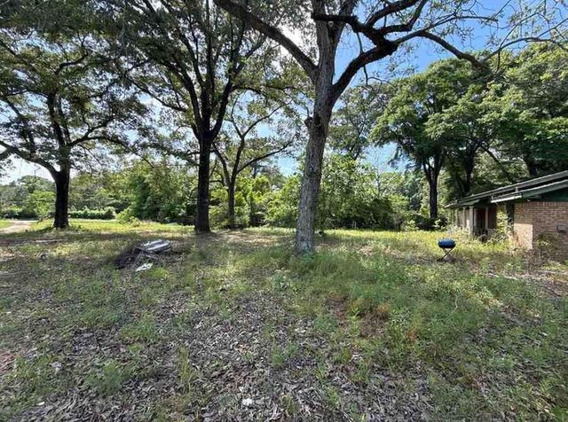4370 Lott Road, Semmes, AL 36613