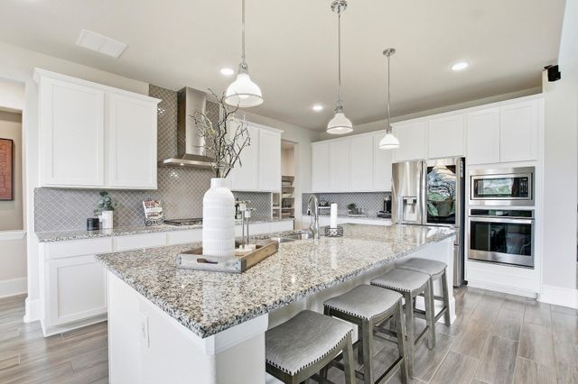 304 Coniglio CV, Austin, TX 78738
