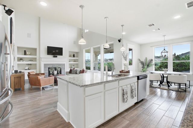 304 Coniglio CV, Austin, TX 78738