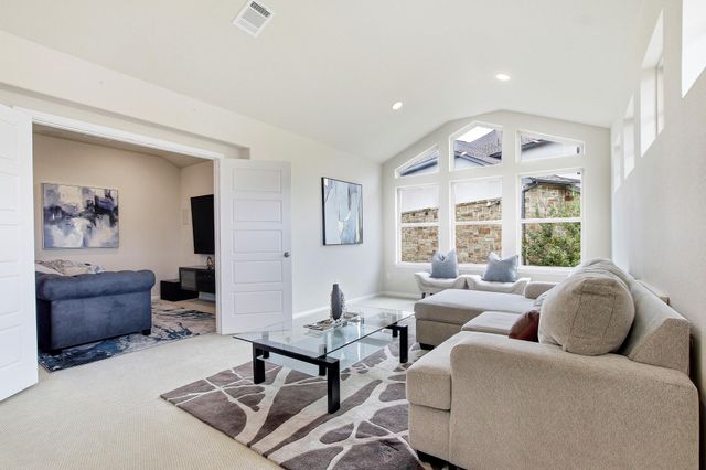 304 Coniglio CV, Austin, TX 78738