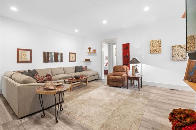 4 Forecastle Way, Salem, SC 29676
