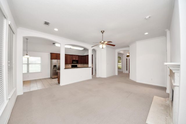 14618 Stablebrook Drive, Beach City, TX 77523