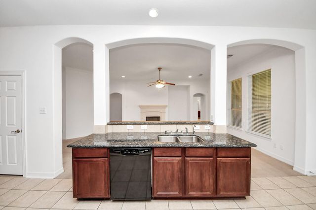 14618 Stablebrook Drive, Beach City, TX 77523