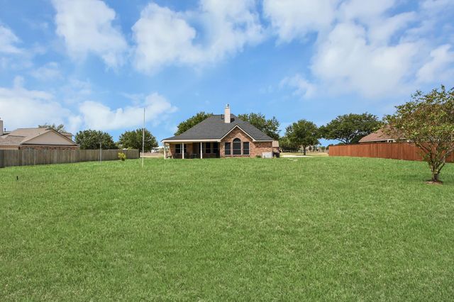 14618 Stablebrook Drive, Beach City, TX 77523