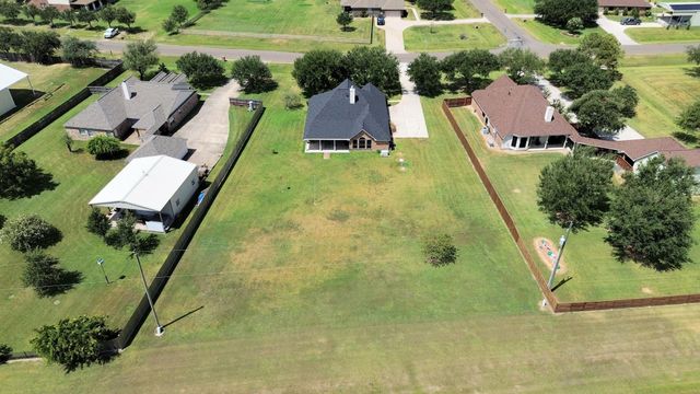 14618 Stablebrook Drive, Beach City, TX 77523
