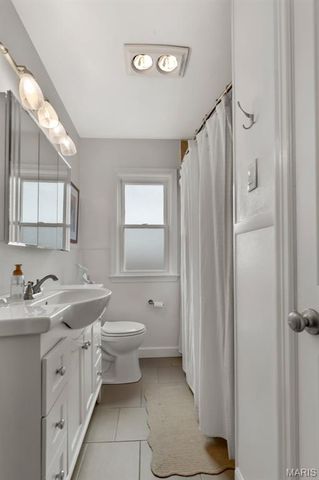 1915 McNair Place, St Charles, MO 63301