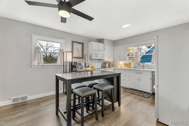 1915 McNair Place, St Charles, MO 63301