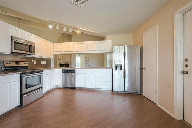 19510 Westhaven Drive, Houston, TX 77084