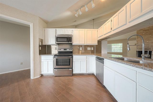 19510 Westhaven Drive, Houston, TX 77084