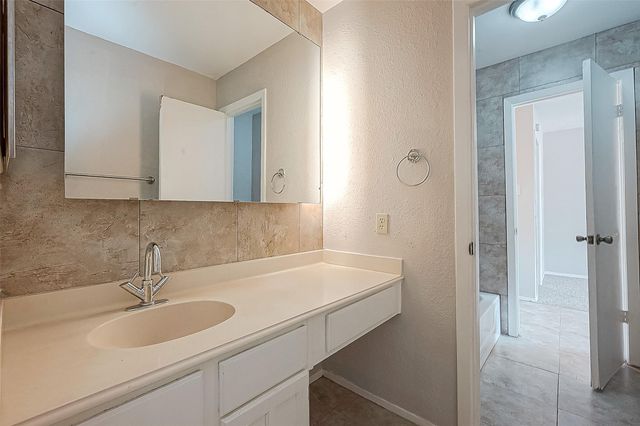 19510 Westhaven Drive, Houston, TX 77084
