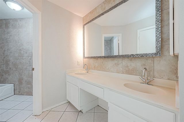 19510 Westhaven Drive, Houston, TX 77084