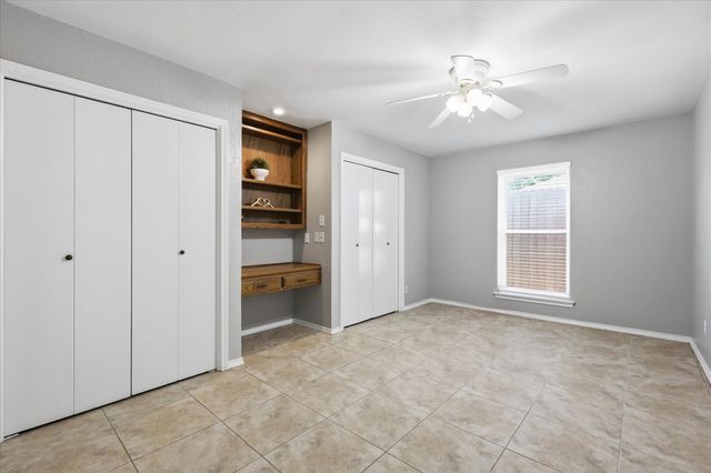 2008 Iron Horse Court, Arlington, TX 76017