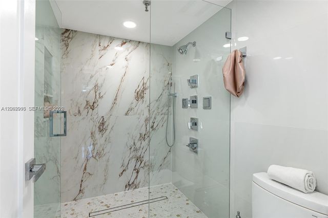3912 S Ocean Blvd 306, Highland Beach, FL 33487