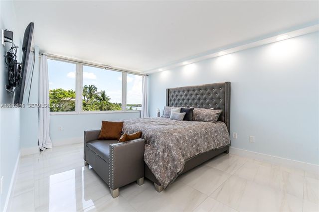 3912 S Ocean Blvd 306, Highland Beach, FL 33487