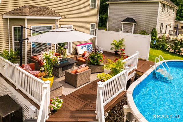 1 James Place, Plainville, CT 06062