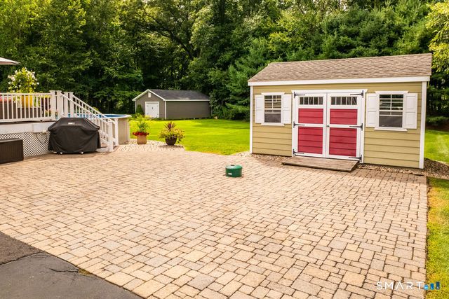 1 James Place, Plainville, CT 06062