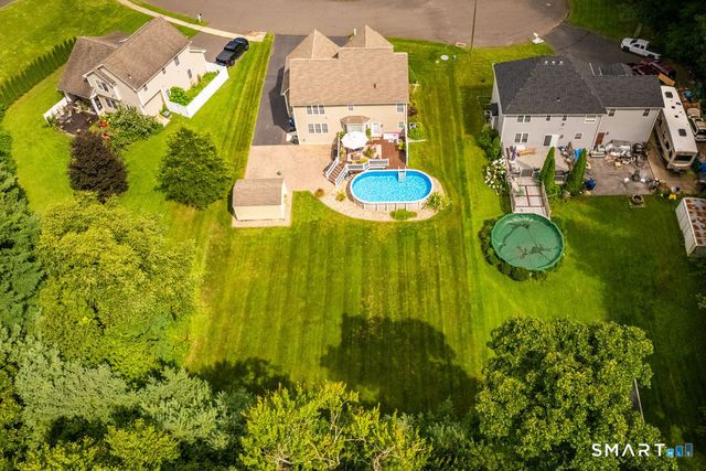 1 James Place, Plainville, CT 06062