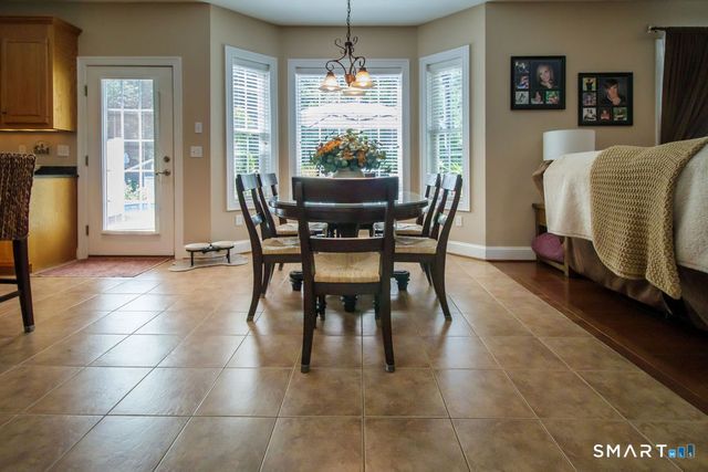 1 James Place, Plainville, CT 06062